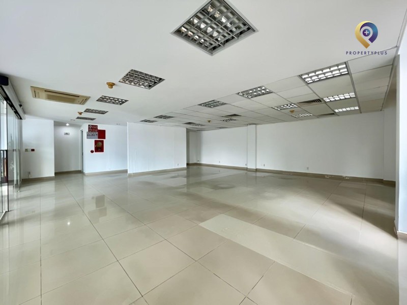 Hoàng Triều Building